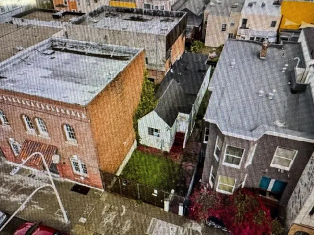 1670 Newcomb Avenue, San Francisco, California 94124