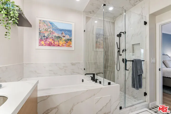13080 Pacific Promenade 407, Playa Vista, California 90094