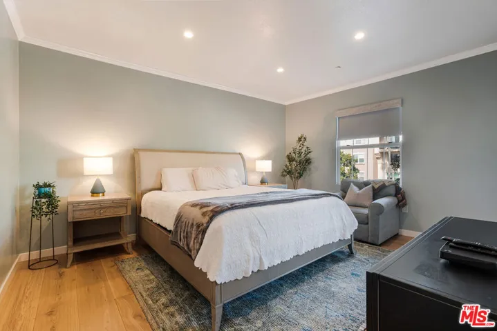 13080 Pacific Promenade 407, Playa Vista, California 90094