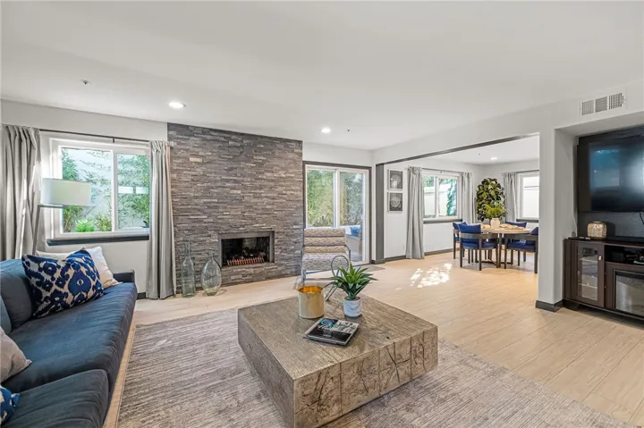 Contemporary open floor plan