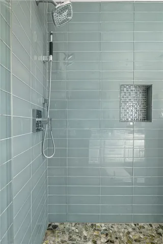 Detailed bathroom