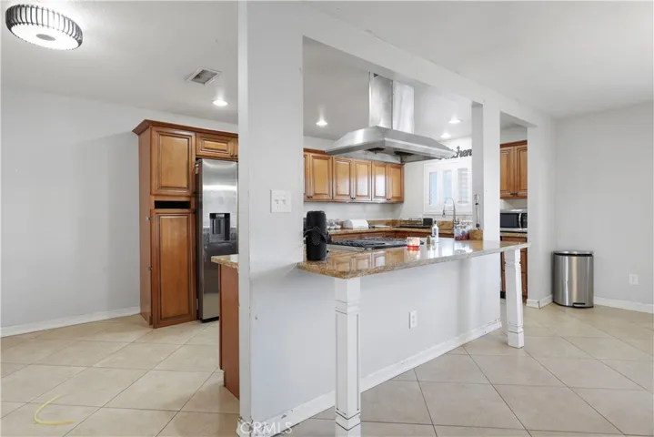 19991 Mariposa Avenue, Riverside, California 92508