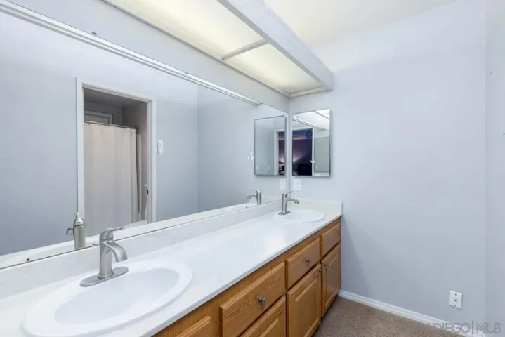 3583 Durham Circle, Oceanside, California 92056