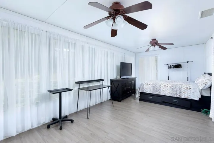 3583 Durham Circle, Oceanside, California 92056