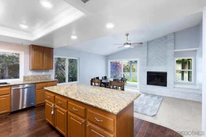 3583 Durham Circle, Oceanside, California 92056