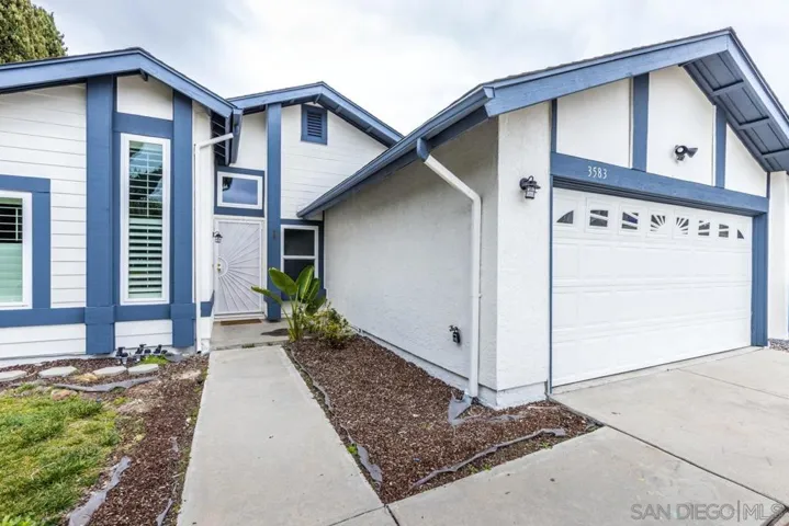 3583 Durham Circle, Oceanside, California 92056
