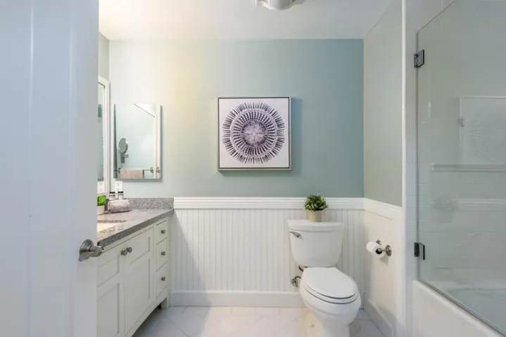 1001 Laurel Street 214, San Carlos, California 94070