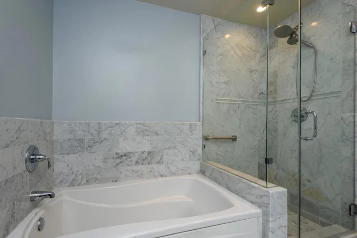 1001 Laurel Street 214, San Carlos, California 94070