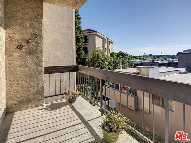 8180 Manitoba Street 257, Playa Del Rey, California 90293