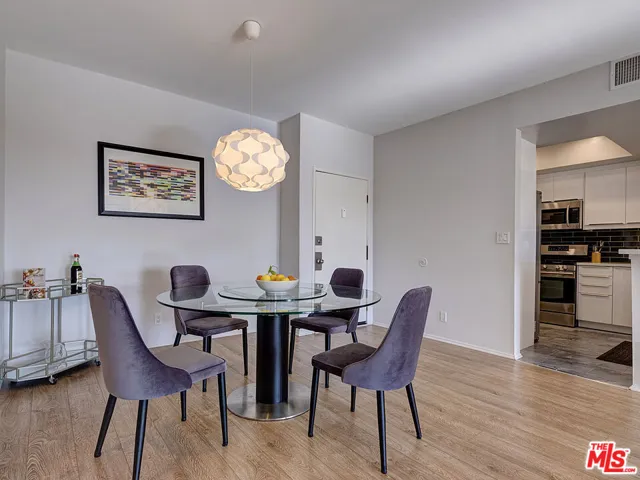 8180 Manitoba Street 257, Playa Del Rey, California 90293