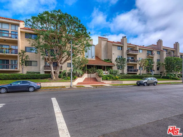 8180 Manitoba Street 257, Playa Del Rey, California 90293
