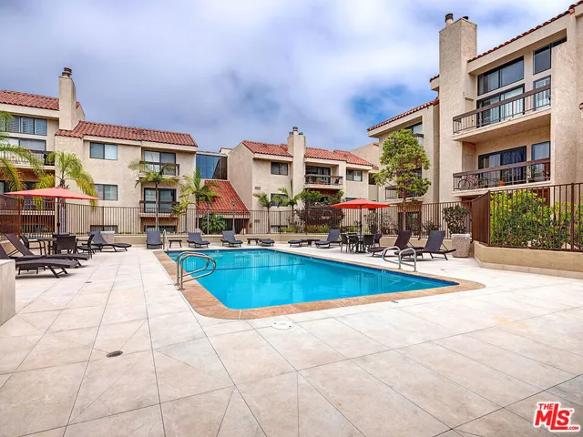 8180 Manitoba Street 257, Playa Del Rey, California 90293