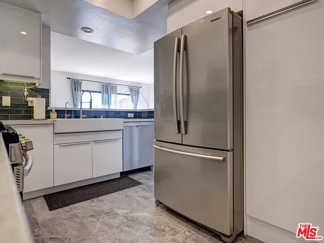 8180 Manitoba Street 257, Playa Del Rey, California 90293