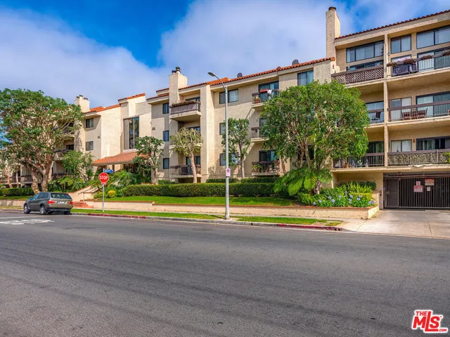 8180 Manitoba Street 257, Playa Del Rey, California 90293