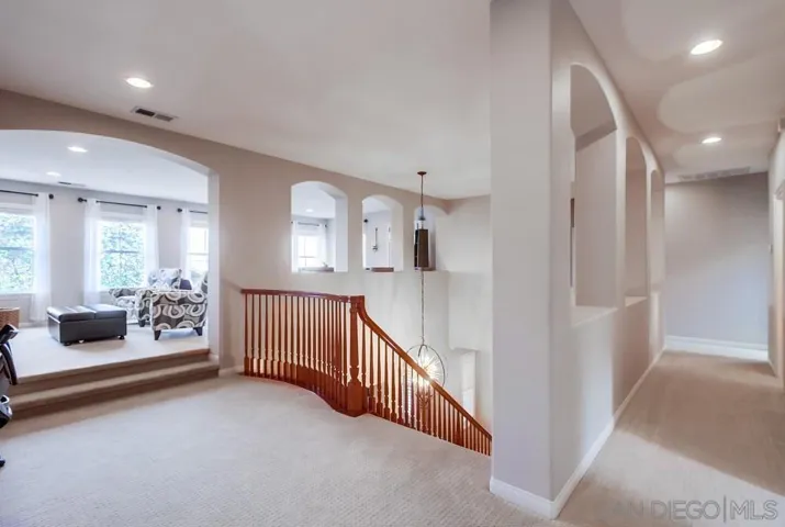 1156 Via Vera Cruz, San Marcos, California 92078