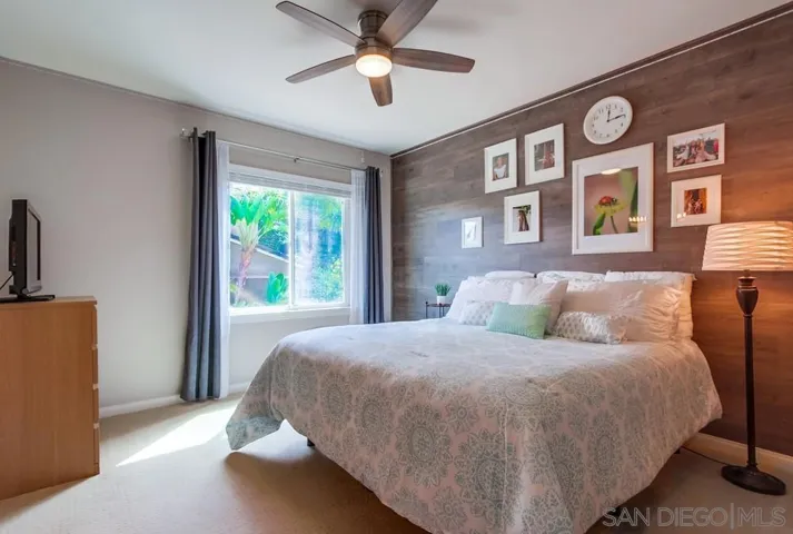 1156 Via Vera Cruz, San Marcos, California 92078