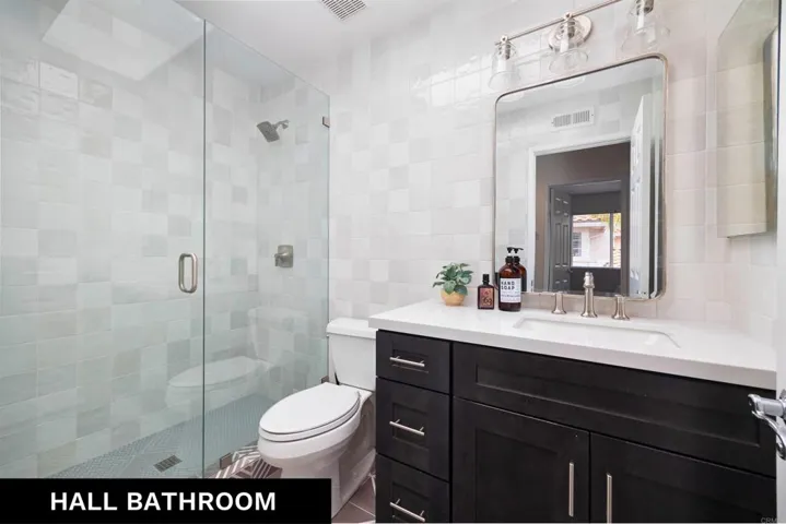 1568 Via Botero, Oceanside, California 92056