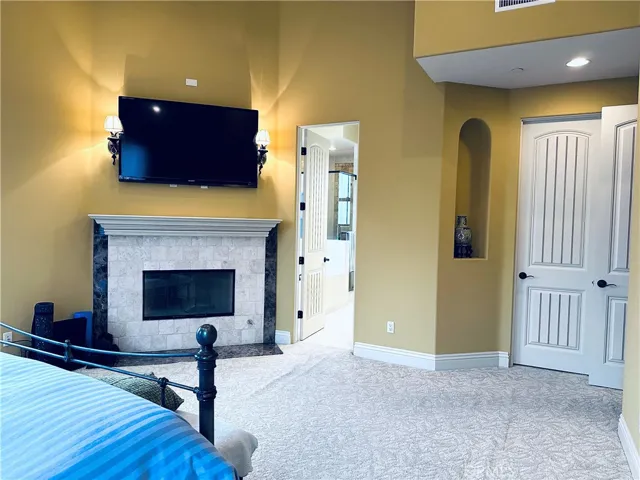 2718 Carnegie Lane A, Redondo Beach, California 90278