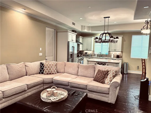 2718 Carnegie Lane A, Redondo Beach, California 90278