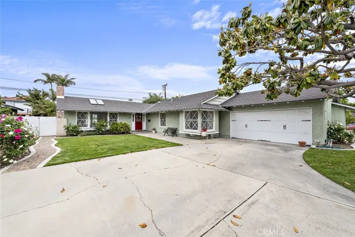 2761 Saint Albans Drive, Rossmoor, California 90720