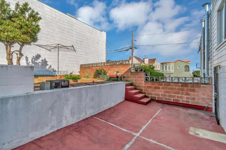 1508 Visitacion Avenue, San Francisco, California 94134