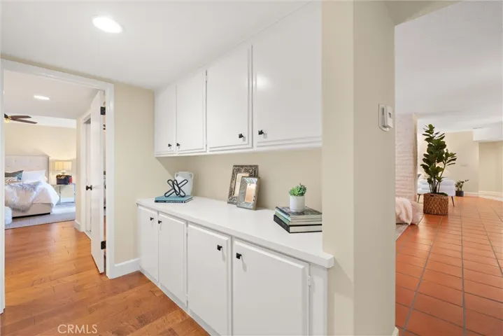 Hallway to bedrooms