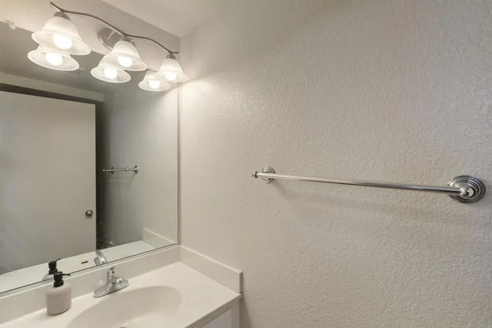 2414 Pimlico Place, Alpine, California 91901