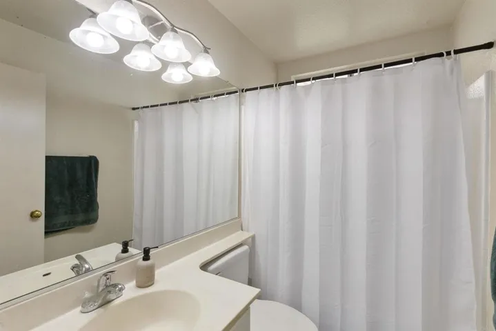 2414 Pimlico Place, Alpine, California 91901