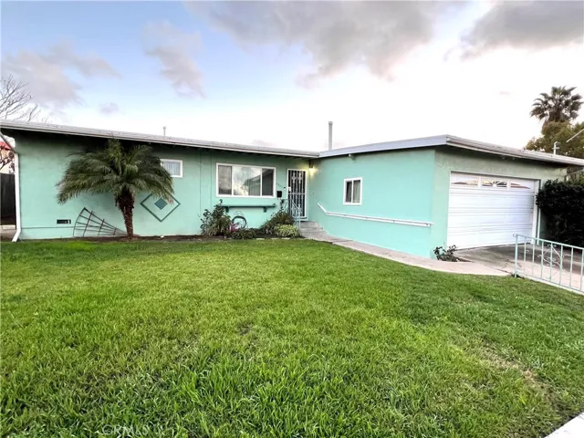 4927 Lakiba Palmer Avenue, San Diego, California 92102