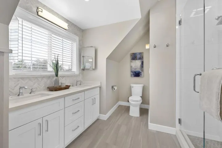 210 Santa Clara Avenue, Redwood City, California 94061