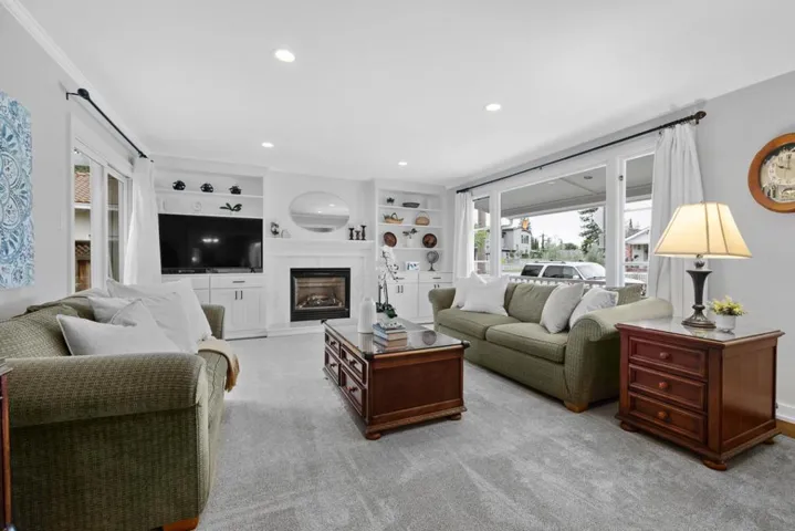 210 Santa Clara Avenue, Redwood City, California 94061