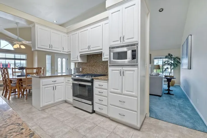 6533 Easy Street, Carlsbad, California 92011