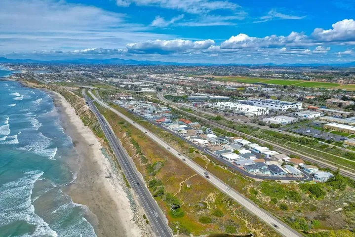 6533 Easy Street, Carlsbad, California 92011