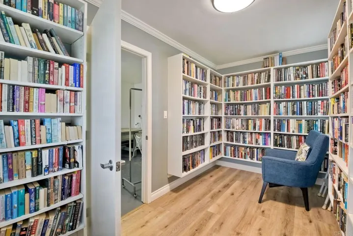 6533 Easy Street, Carlsbad, California 92011
