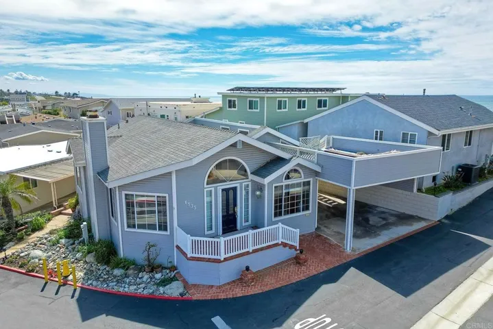 6533 Easy Street, Carlsbad, California 92011