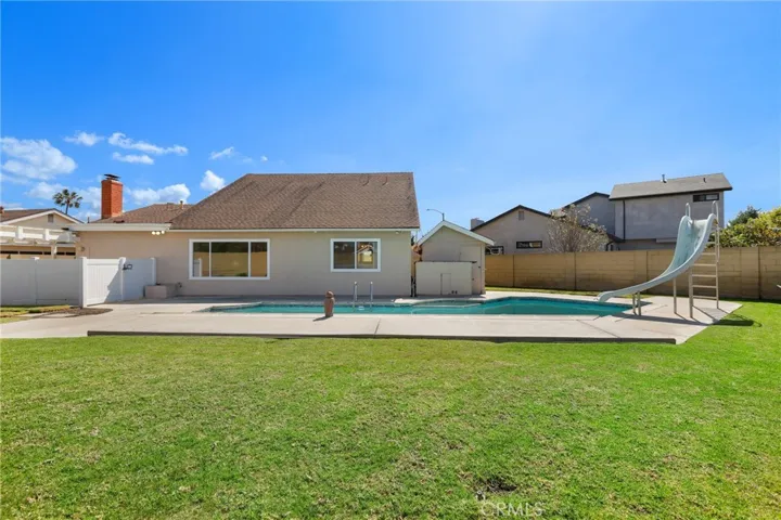 5511 Kern Drive, Huntington Beach, California 92649