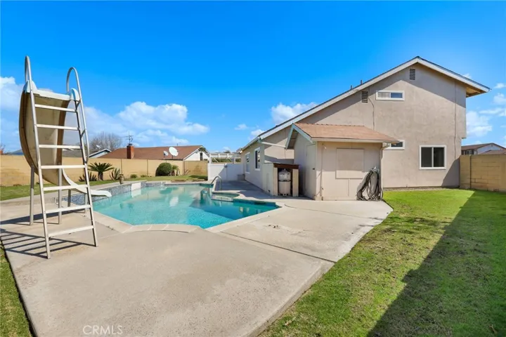 5511 Kern Drive, Huntington Beach, California 92649