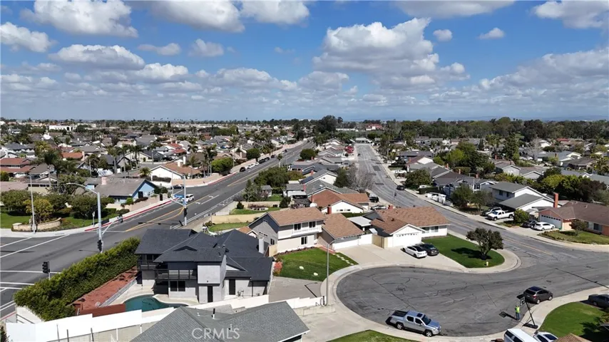 5511 Kern Drive, Huntington Beach, California 92649