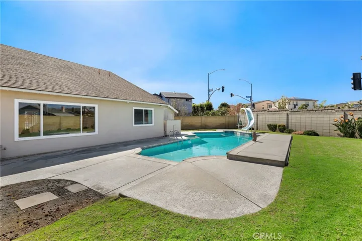 5511 Kern Drive, Huntington Beach, California 92649