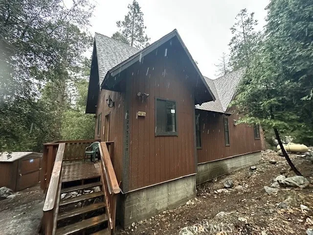 40235 Valley Of The Falls Drive, Forest Falls, California 92339