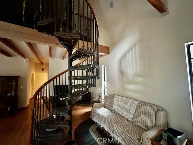 40235 Valley Of The Falls Drive, Forest Falls, California 92339