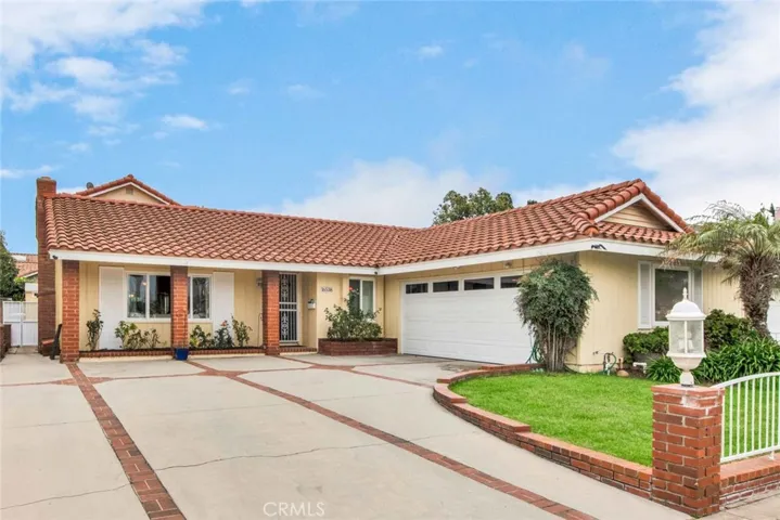 16538 Sugarloaf Street, Fountain Valley, California 92708