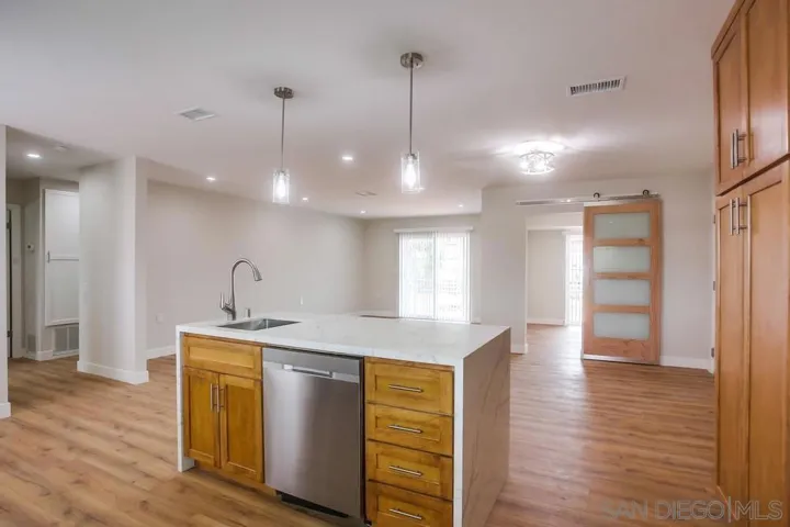 16720 Callado Ct, San Diego, California 92128