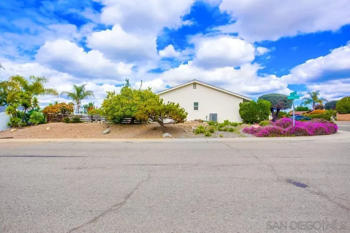 16720 Callado Ct, San Diego, California 92128