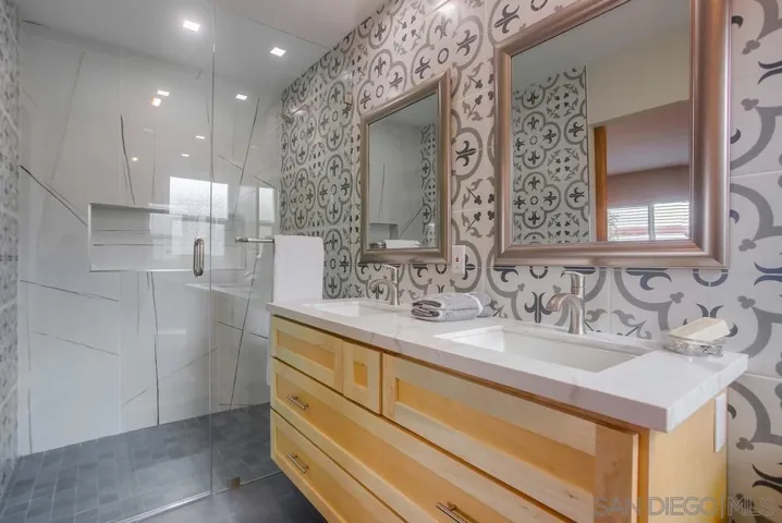 16720 Callado Ct, San Diego, California 92128