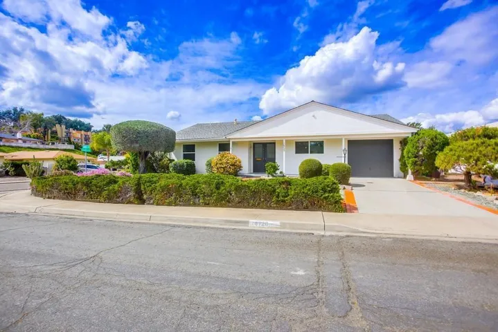 16720 Callado Ct, San Diego, California 92128