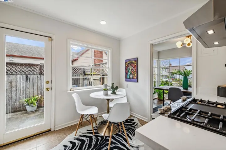221 Santa Clara Avenue, Alameda, California 94501