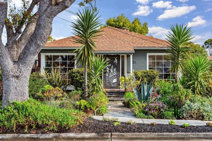 221 Santa Clara Avenue, Alameda, California 94501