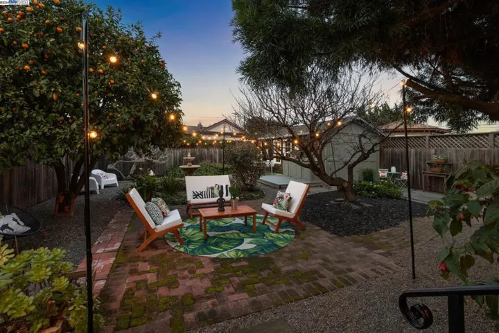 221 Santa Clara Avenue, Alameda, California 94501