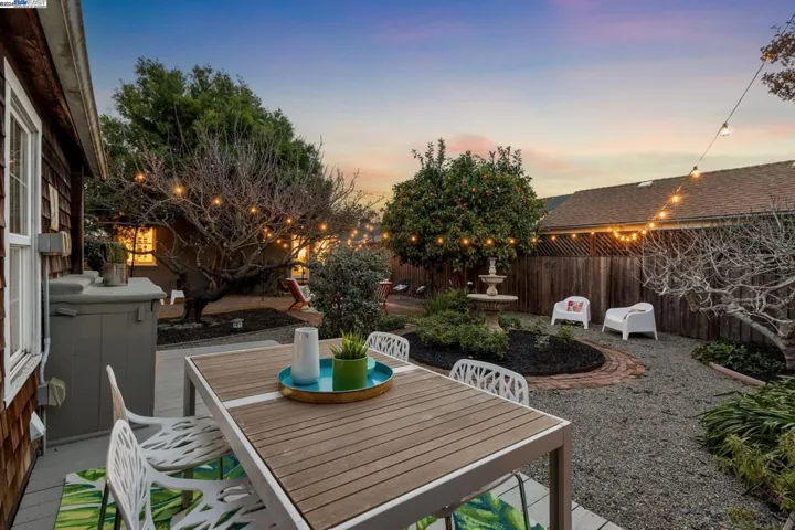 221 Santa Clara Avenue, Alameda, California 94501